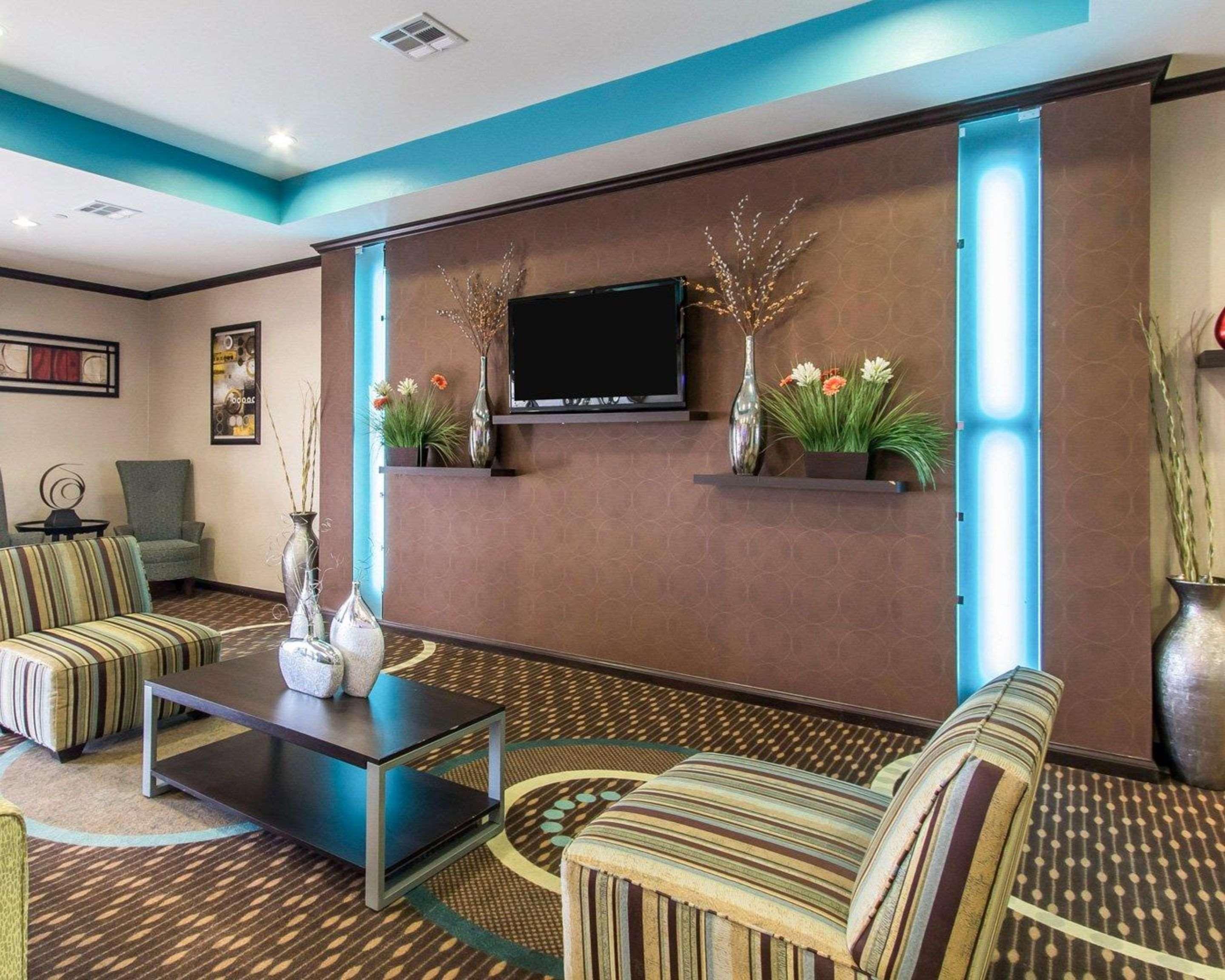 Comfort Inn & Suites Oklahoma City West - I-40 Exteriör bild