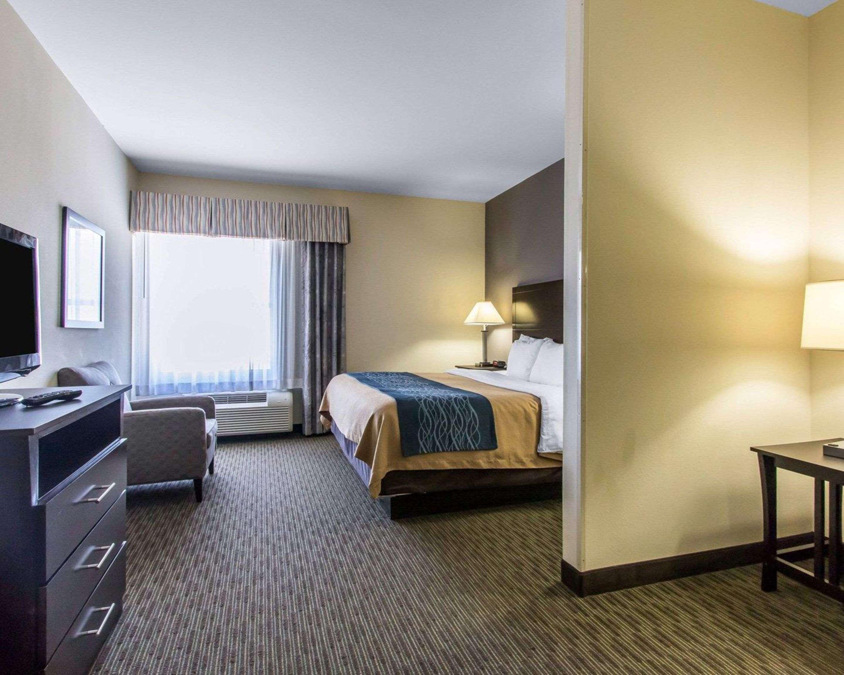 Comfort Inn & Suites Oklahoma City West - I-40 Exteriör bild