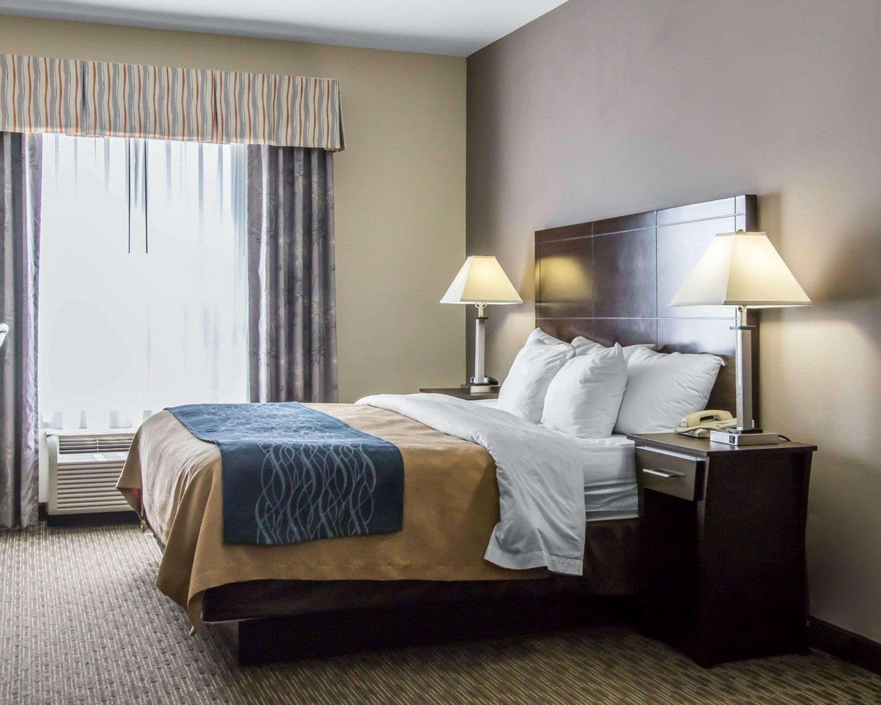 Comfort Inn & Suites Oklahoma City West - I-40 Exteriör bild
