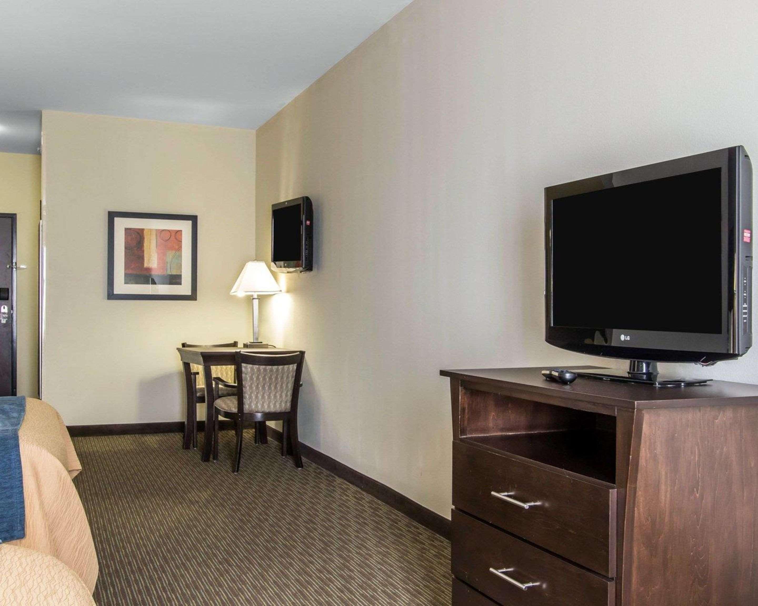 Comfort Inn & Suites Oklahoma City West - I-40 Exteriör bild
