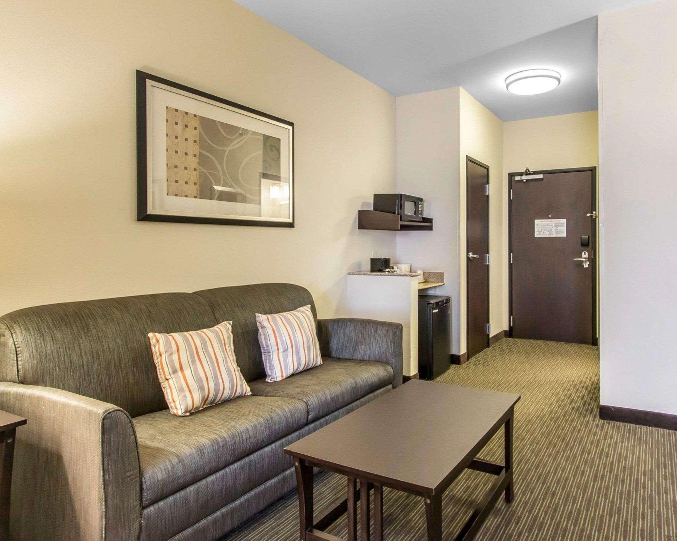Comfort Inn & Suites Oklahoma City West - I-40 Exteriör bild