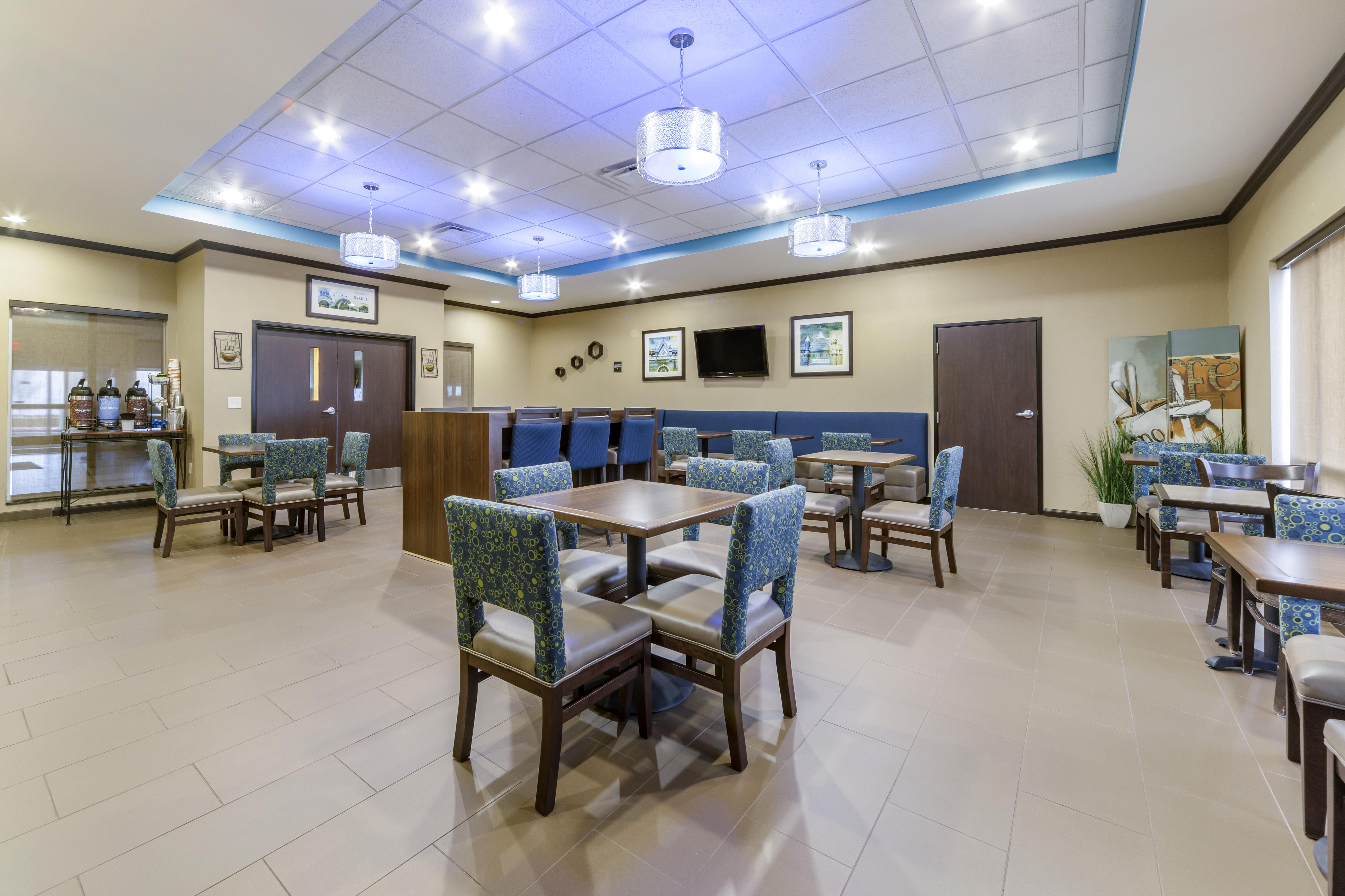 Comfort Inn & Suites Oklahoma City West - I-40 Exteriör bild